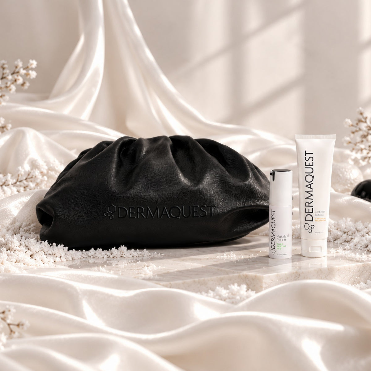 Dermaquest Twinkle Eyes zestaw, zdjęcie aranżacyjne