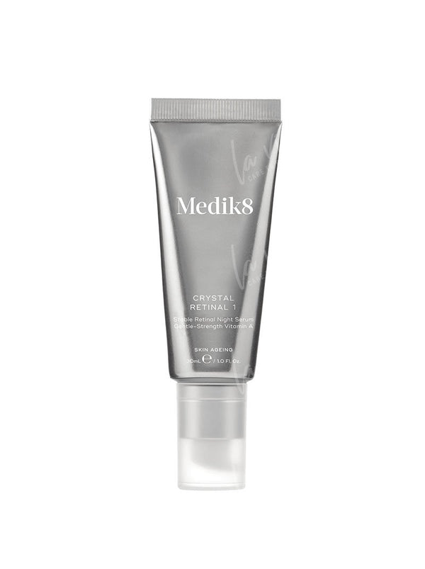 Medik8 - Crystal retinal 1 Stabilne i delikatne serum na noc z aldehydem retinowym 30 ml