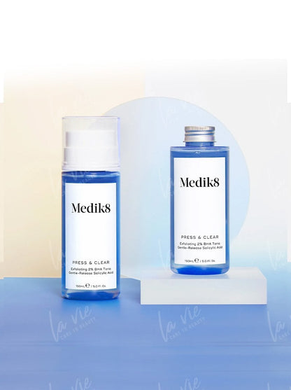 Medik8-Press&amp;Clear-Tonik-zluszczajacy-z-kwasami-BHA-i-lagodnym-2%-kwasem-salicylowym 150ml-3