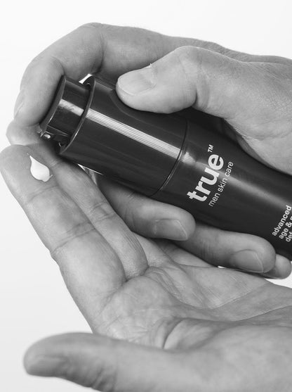 True-Hydrating-day-cream-Nawilzajacy-krem-na-dzien-SPF-15-50-ml-krem-uzycie