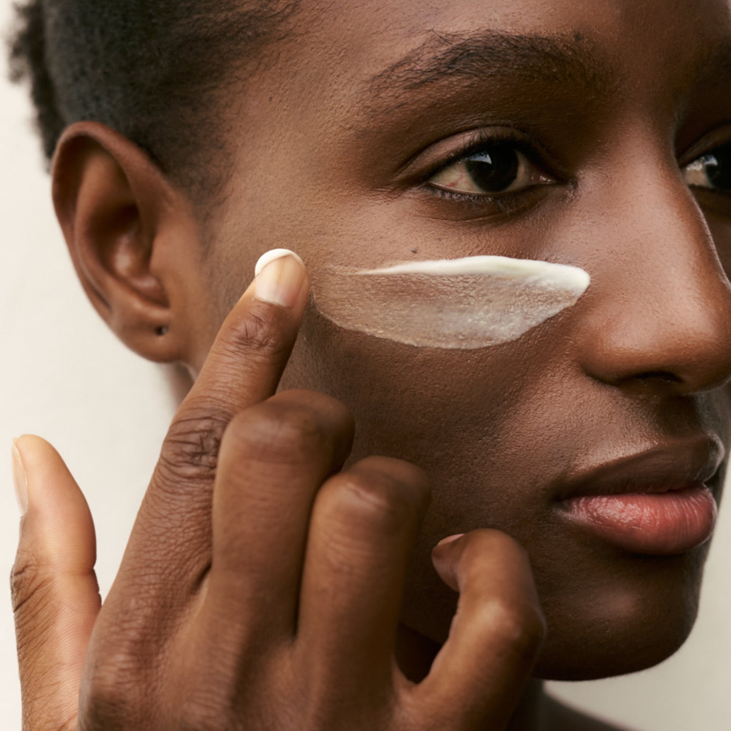 Verso - Night Cream Visibly Rejuvenating Retinol 8 Odmładzający krem na noc z Retinol 8 50 ml