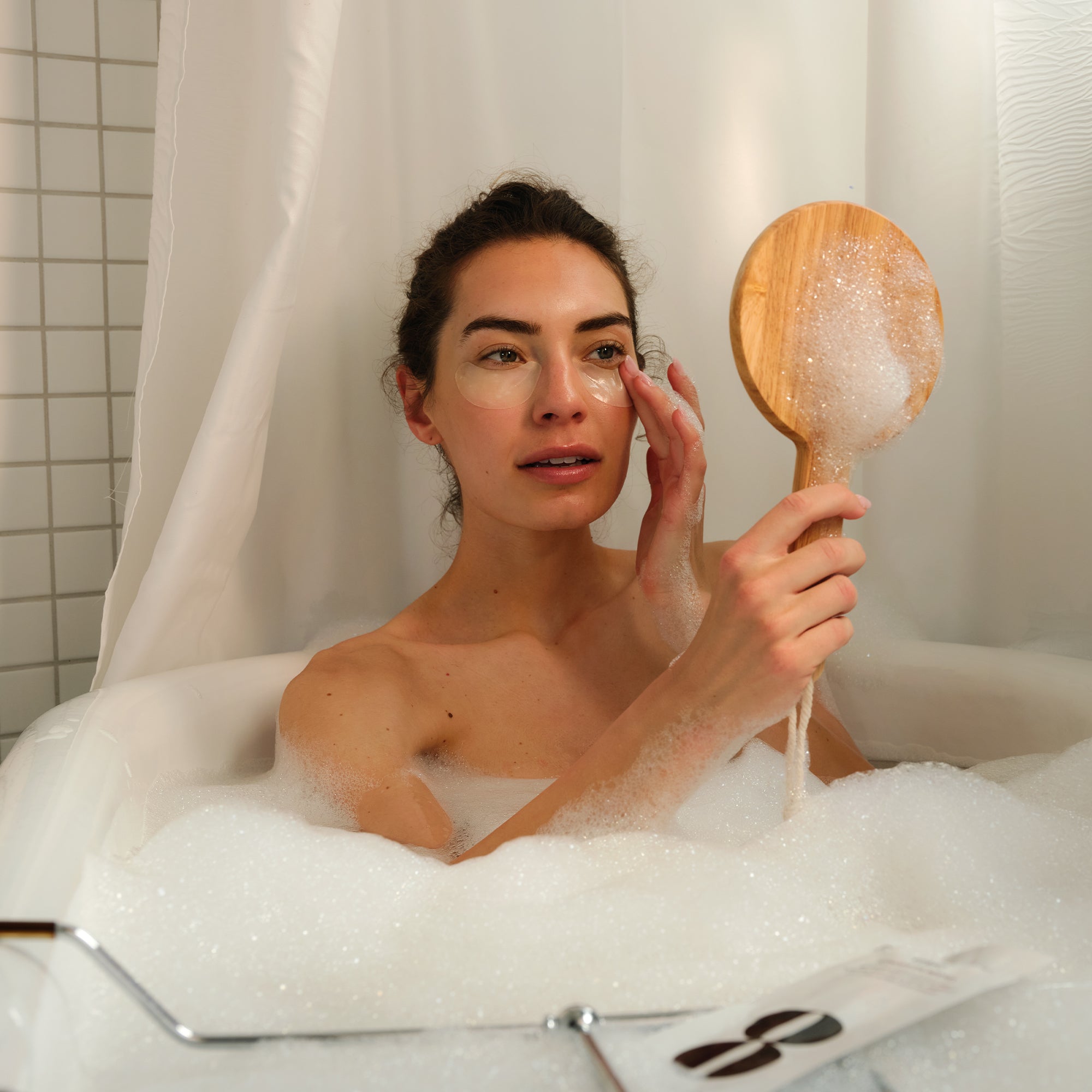 Verso - Retinoate Eye Patches Single Odmładzające i rozjaśniające hydrożelowe płatki pod oczy z NEAR 1 i egzosomami 1 para