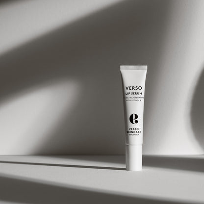 Verso - Lip Serum Retinol 8 Przeciwstarzeniowe serum do ust z Retinol 8 15 ml