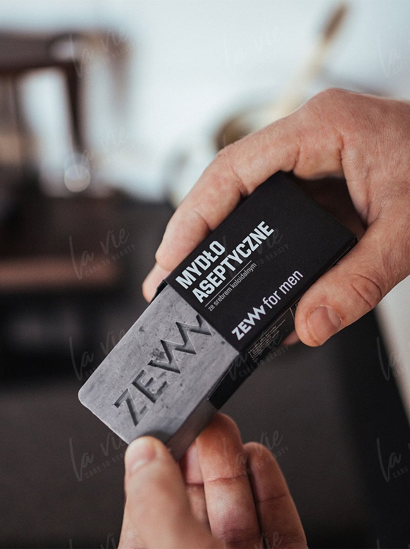 ZEW-for-Men-Mydlo-aseptyczne-ze-srebrem-koloidalnym-5