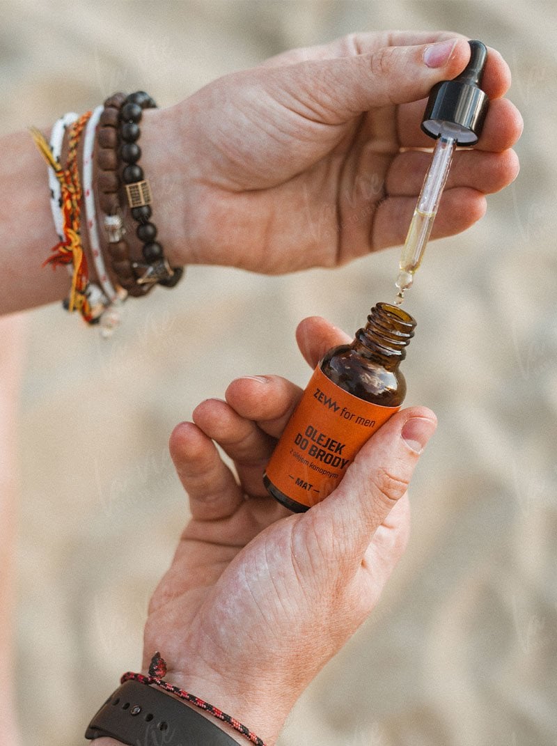 ZEW-for-Men-Olejek-do-brody-z-olejem-konopnym-30-ml-MAT-3