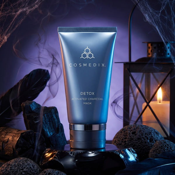 Cosmedix - Detox Activated Charcoal Mask Detoksykująca maska z węglem aktywnym 74g