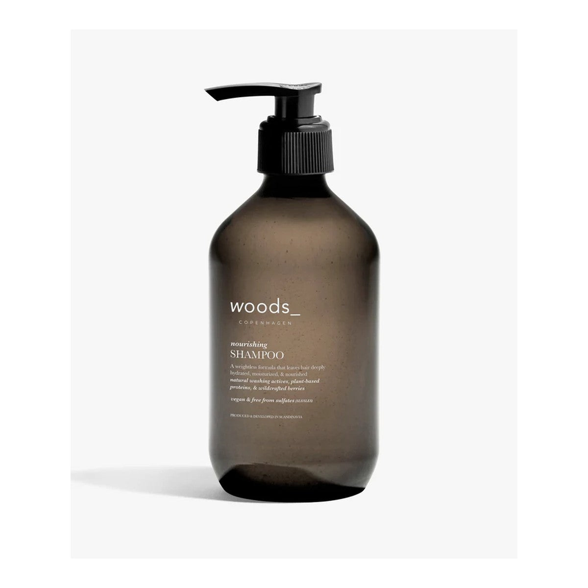 Woods_ Copenhagen - Nourishing Shampoo Nawilżający szampon do włosów 400 ml