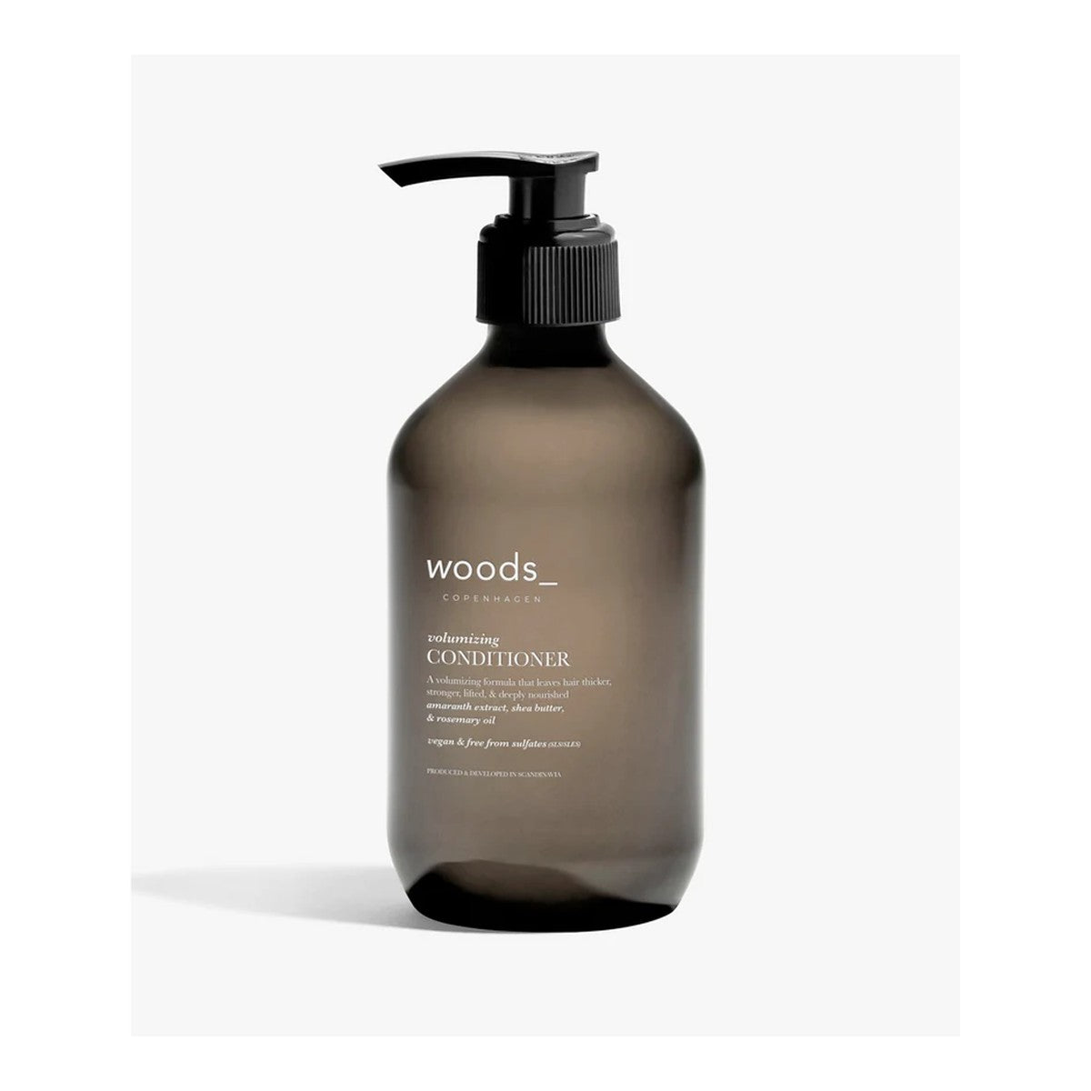Woods_ Copenhagen - Volumizing Conditioner Odżywka nadająca włosom objętość 400 ml